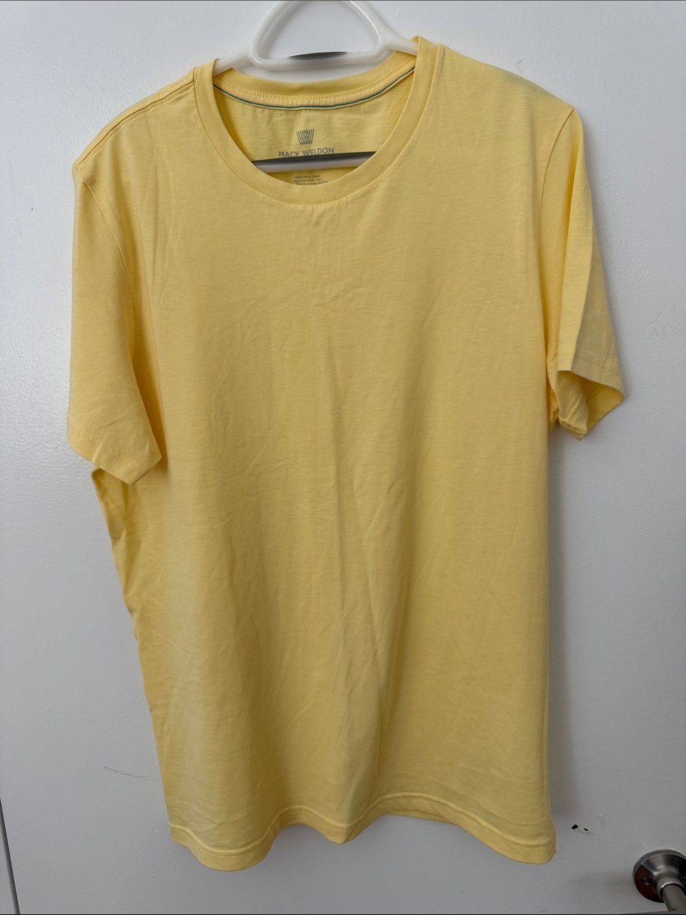 New Mack Weldon Pale Yellow Crewneck Tee never worn